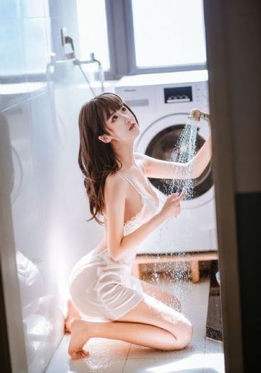 日韩精品无码综合网_BD英语完整视频观看