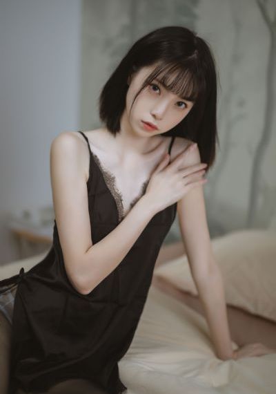 大胸女激烈床戏大尺度视频_高清迅雷下载